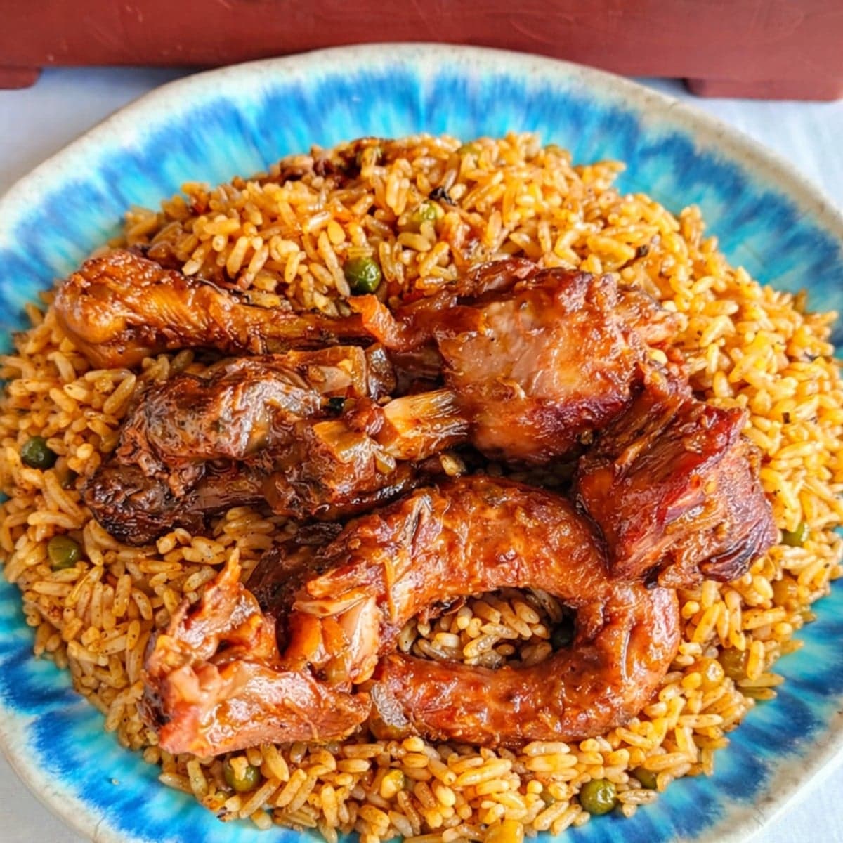 Du riz gras au poulet.