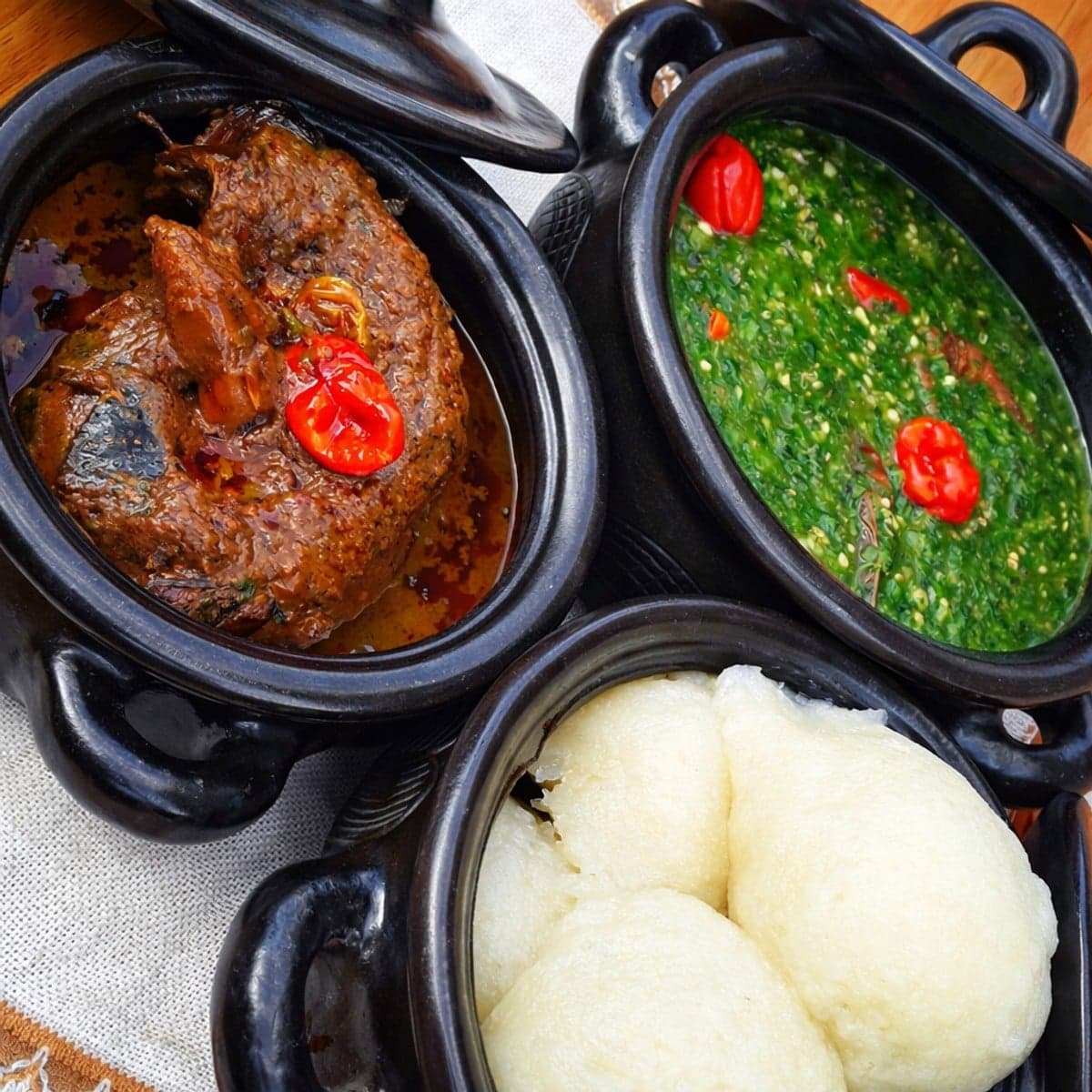 Placali à la sauce graine et klouala (ademe au Togo ou Boulvanka…)