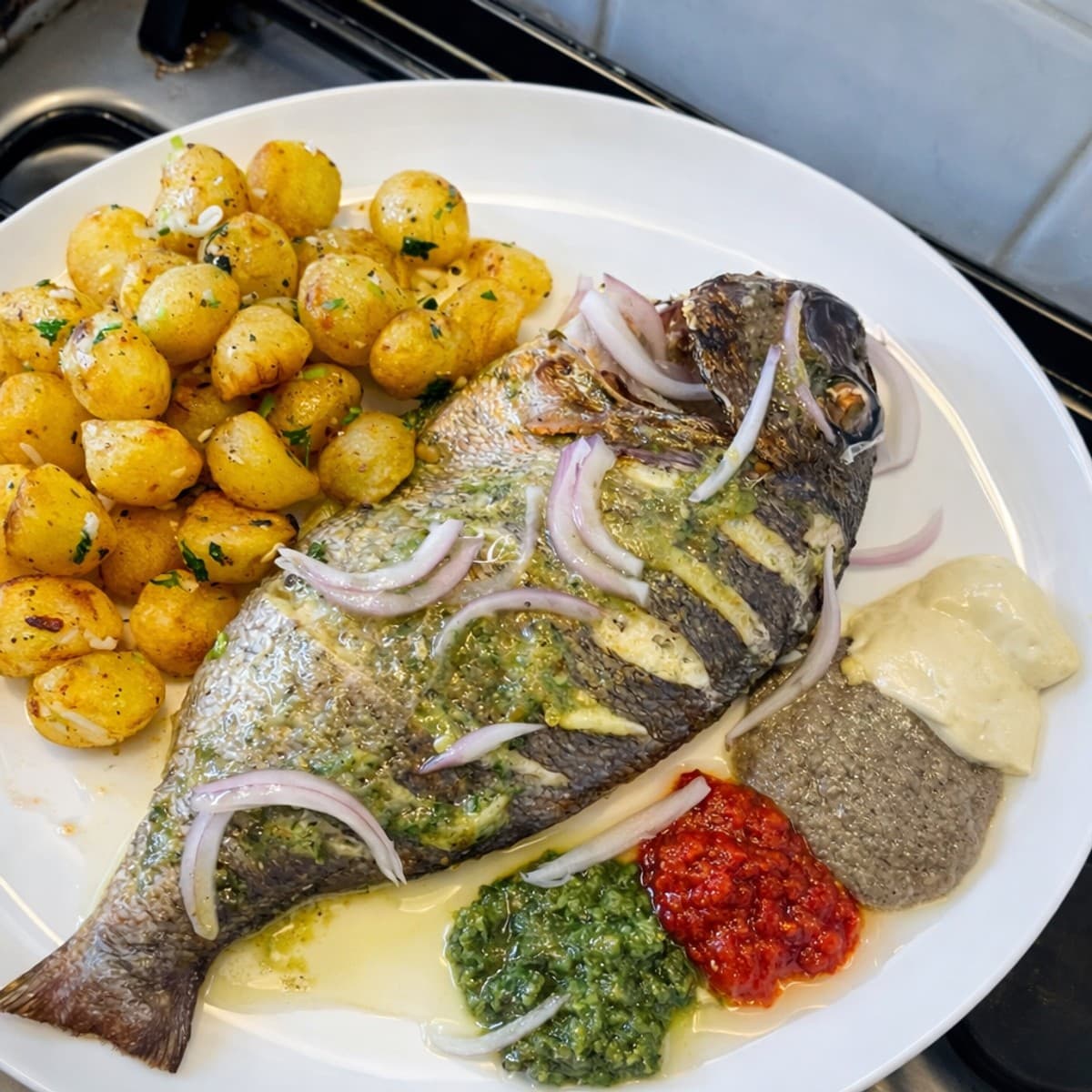 Poisson mariné avec amour et dégusté avec passion 🤣🤣🌶🧅