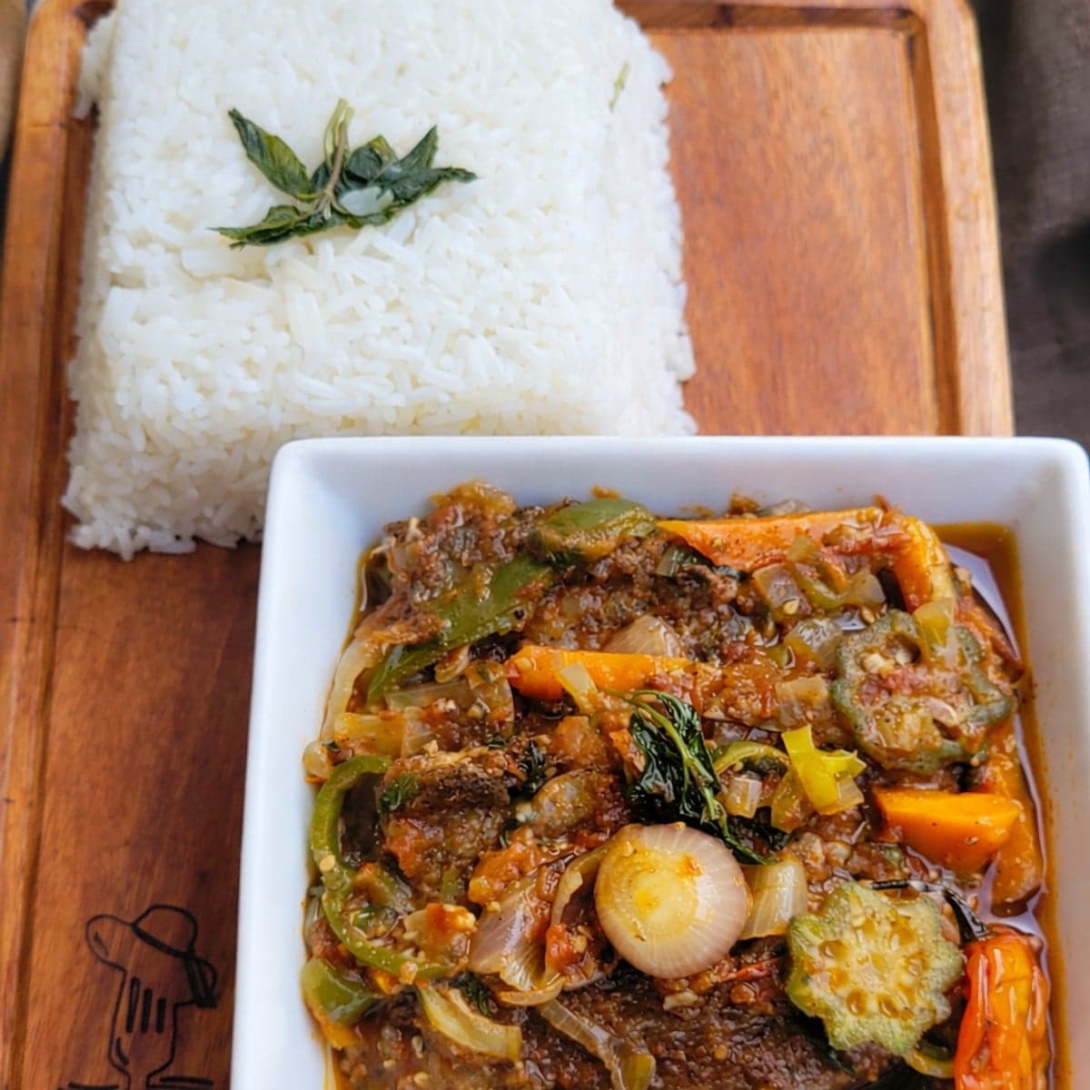 Riz parfumé naturellement à la menthe ail piment et noix de beurre c’est le paradis🤗