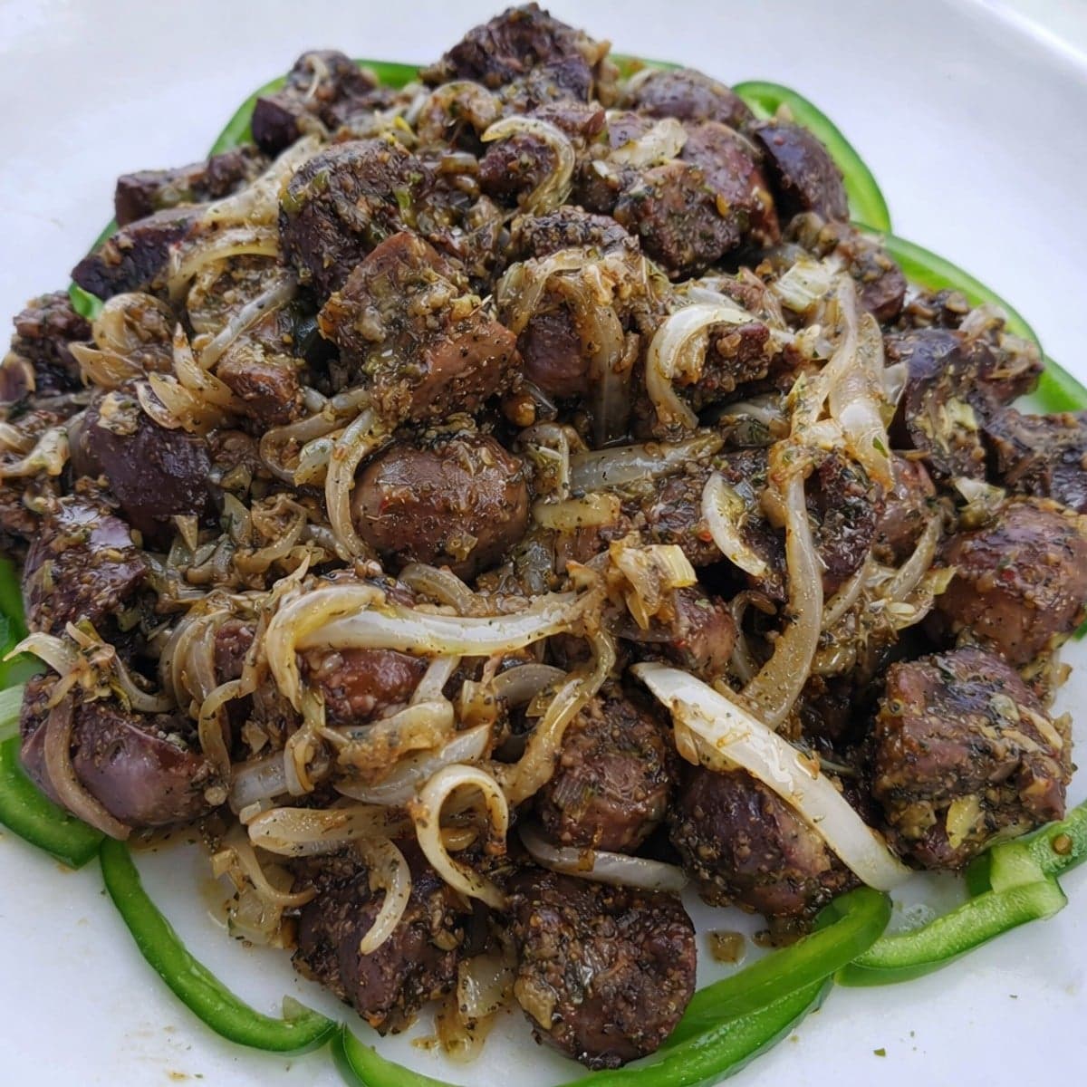 Rognons sautés aux oignons