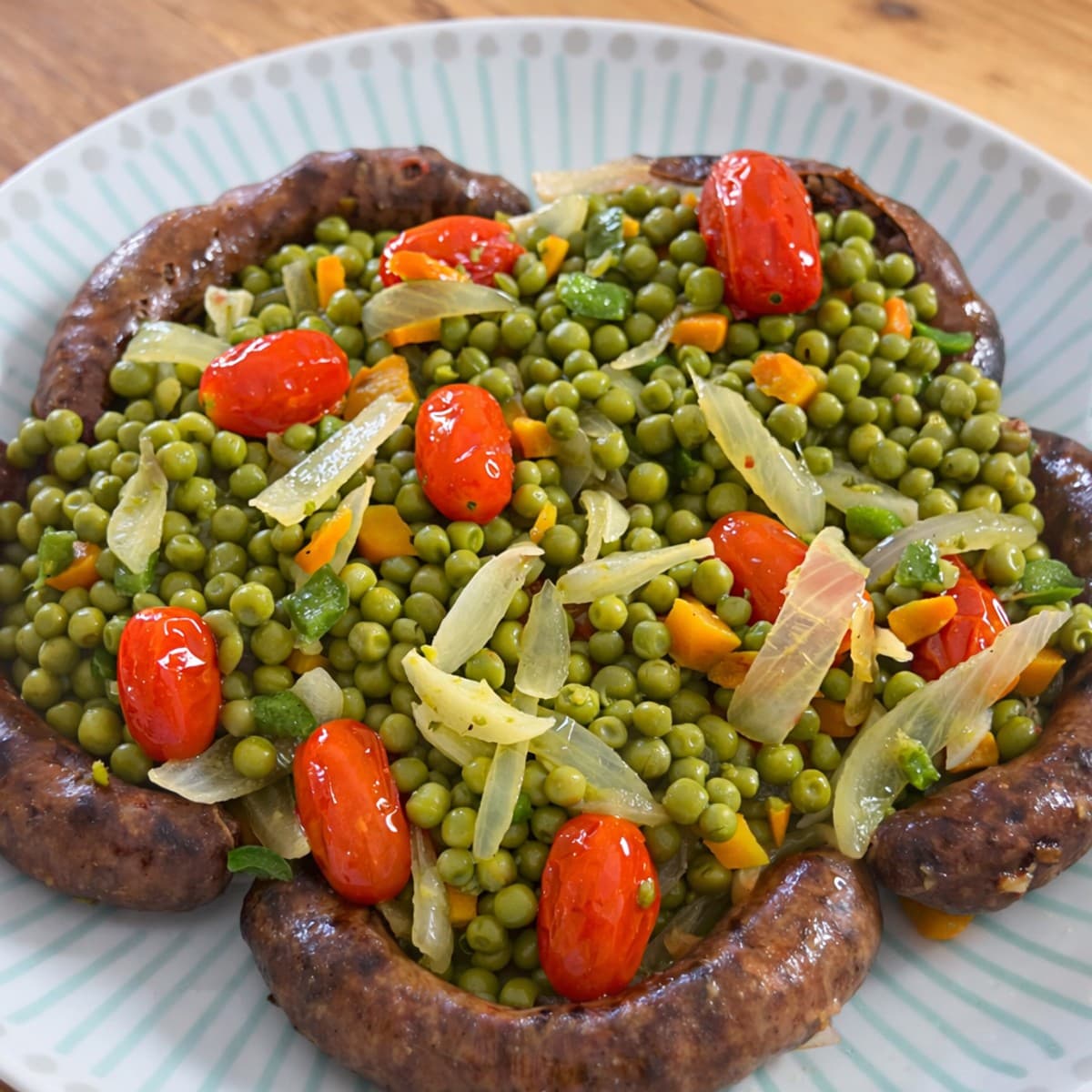 Saucisses aux petis pois