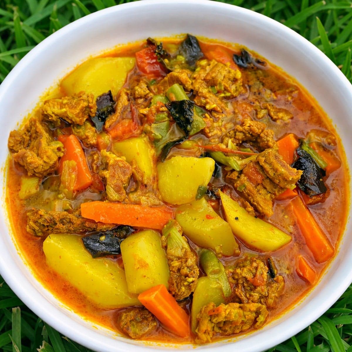 Soupe de bœuf au curry.