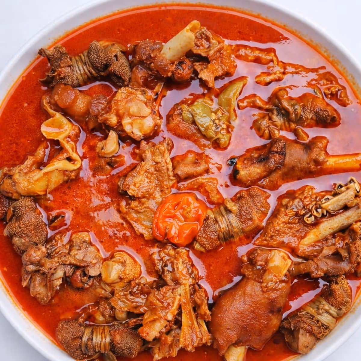 Soupe de pattes, tête et tripes de mouton