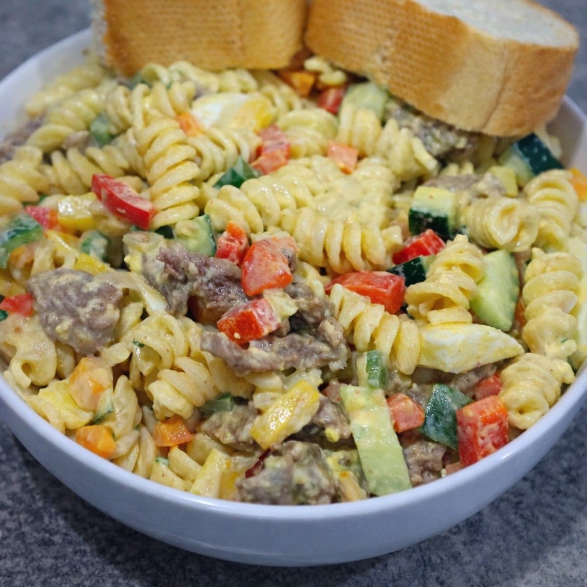 Une dėlicieuse salade de pâtes torti