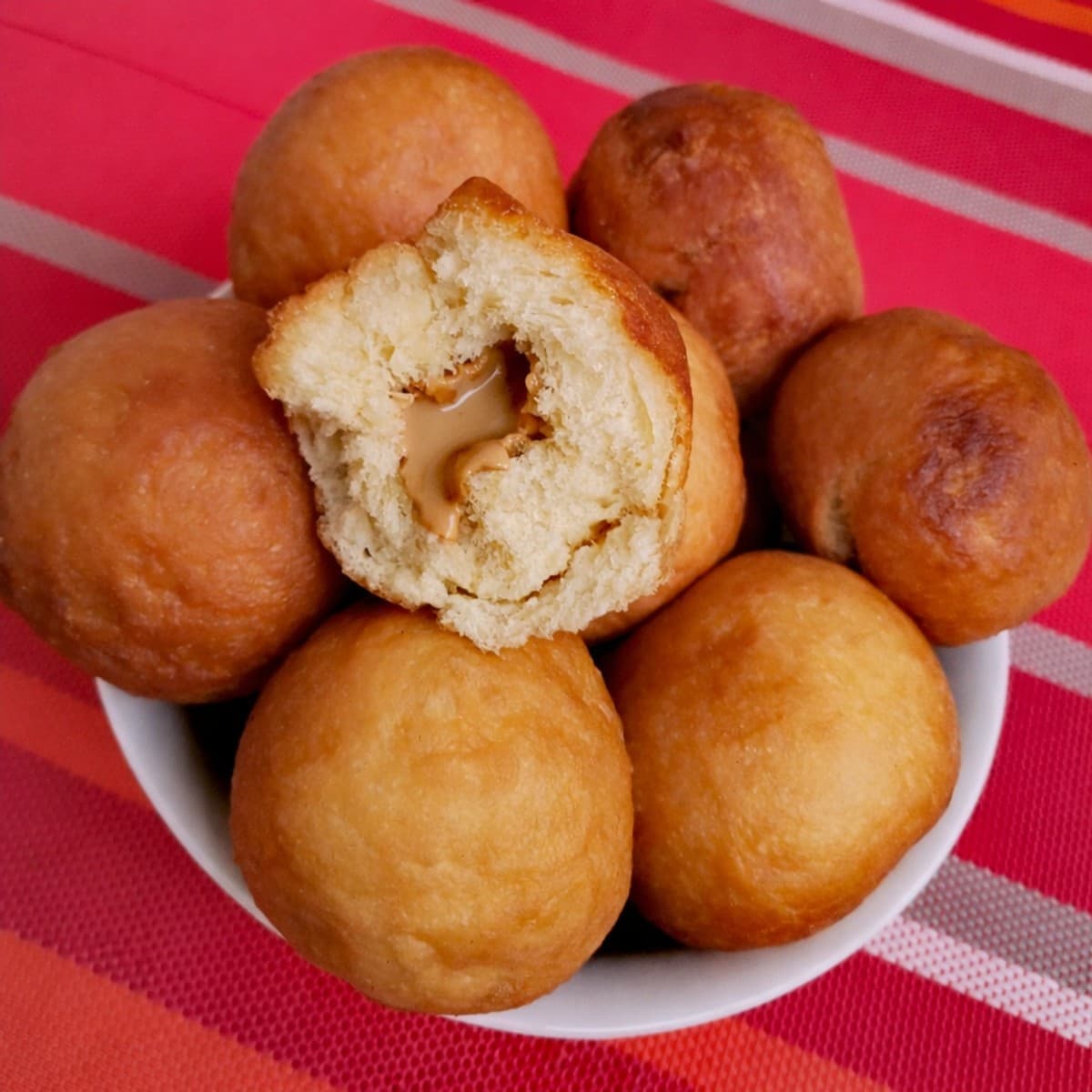 Des beignets au goût de croissant fouré au chocolat 😍😍😍