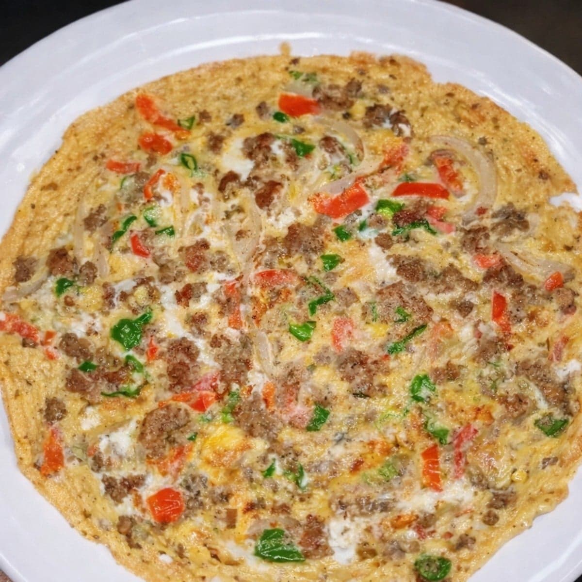 Omelette à la viande hachée : recette rapide