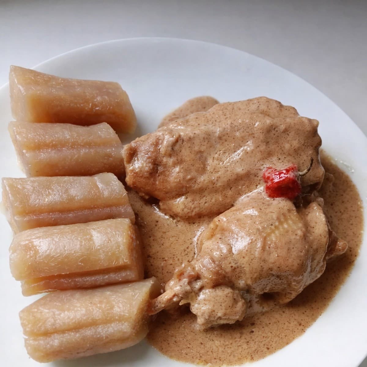 Sauce arachide au poulet