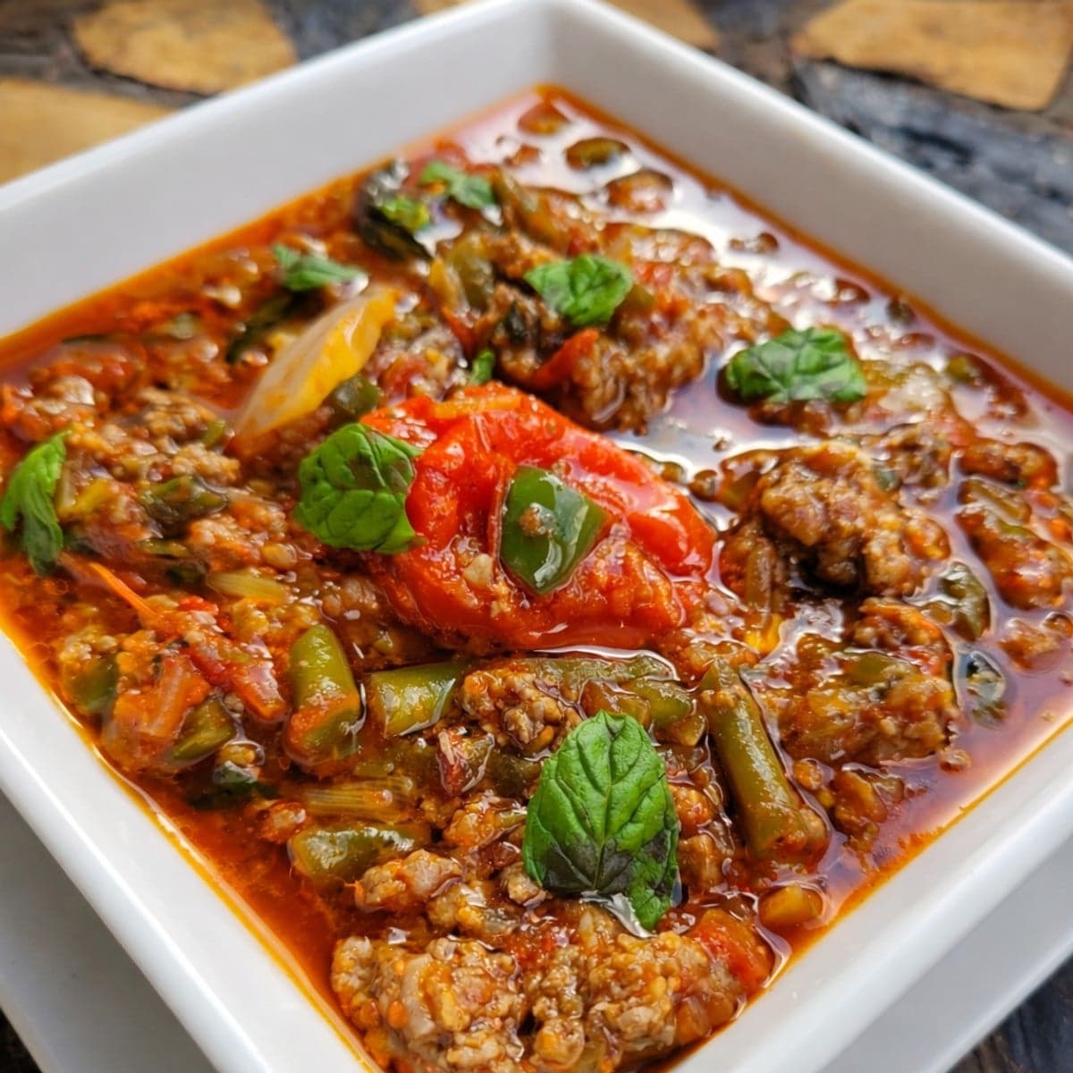 Sauce bolognaise à la menthe revisitée
