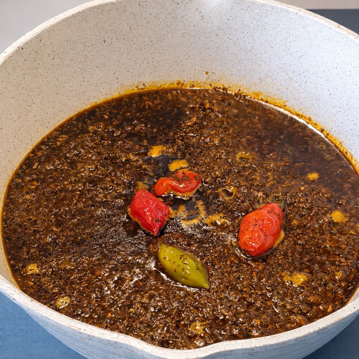 Sauce feuilles de manioc : recette africaine