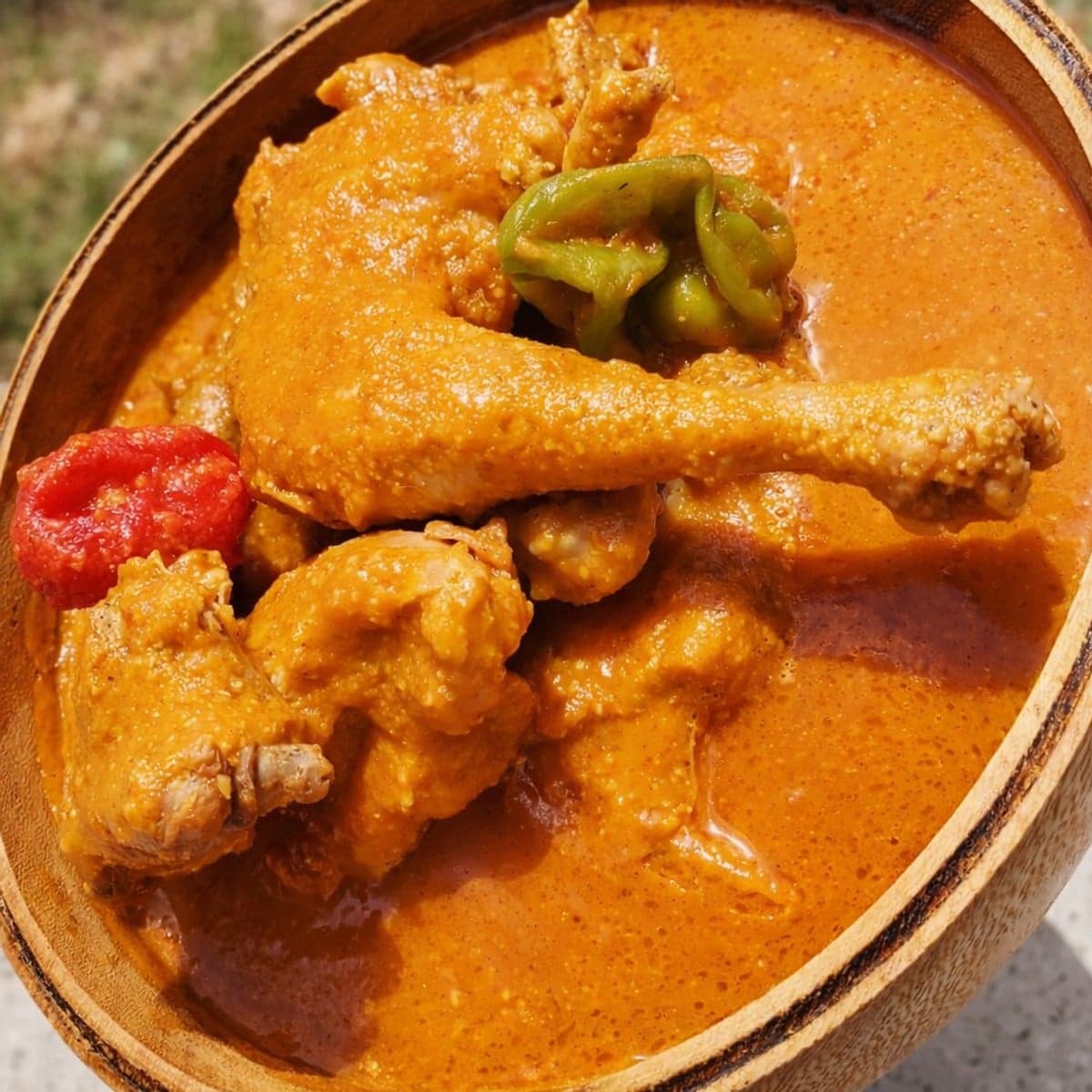 Sauce gnangnan au poulet accompagné de son foutou banane