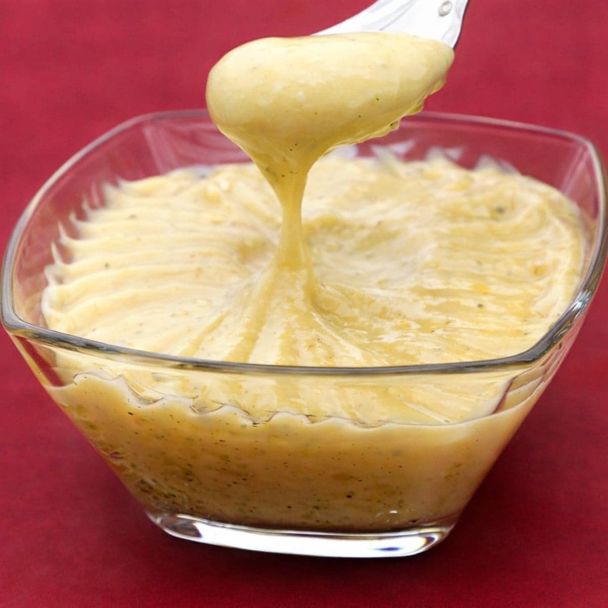 Sauce mayonnaise et cocktail : recette facile et rapide