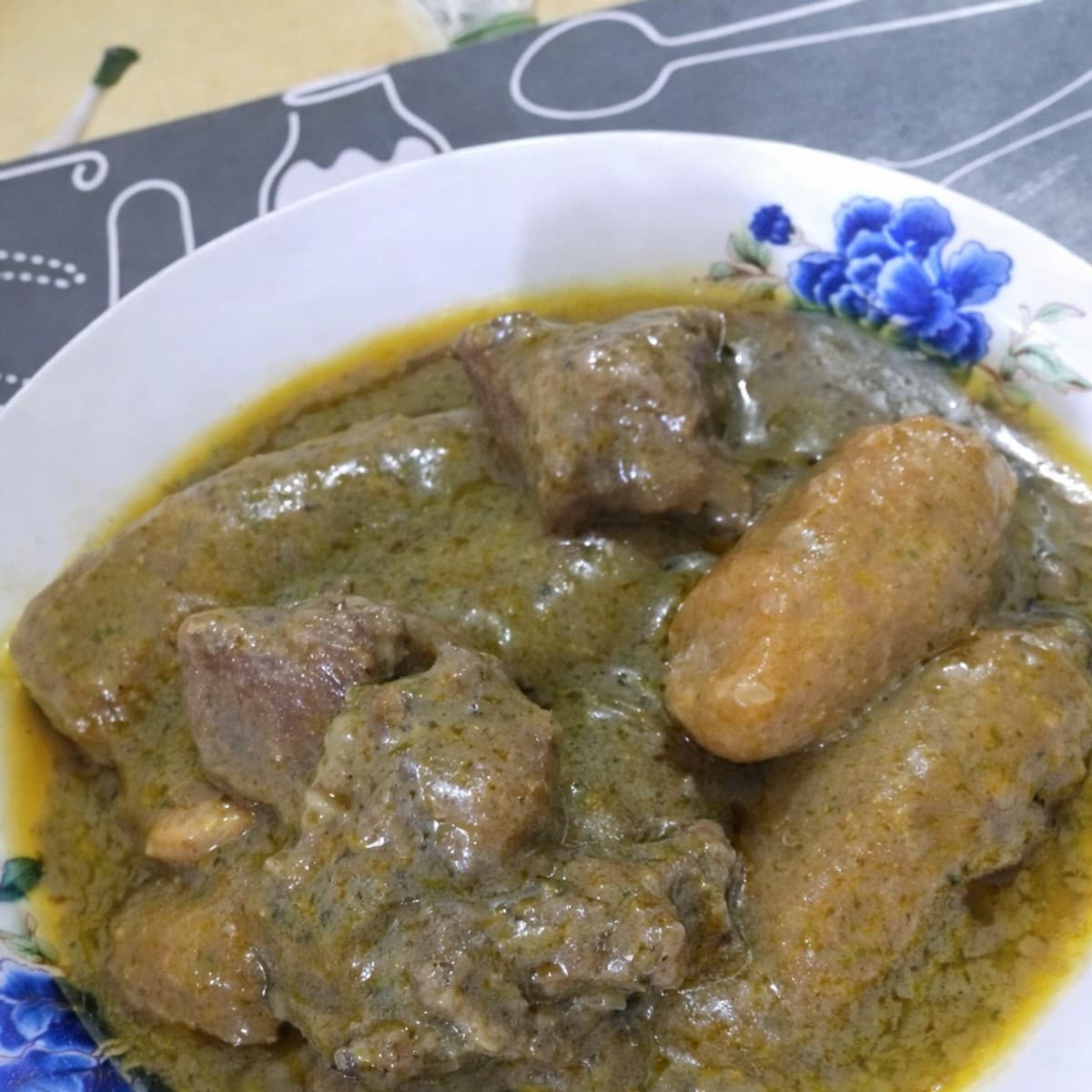 Kondré : plantains aux épices camerounaises