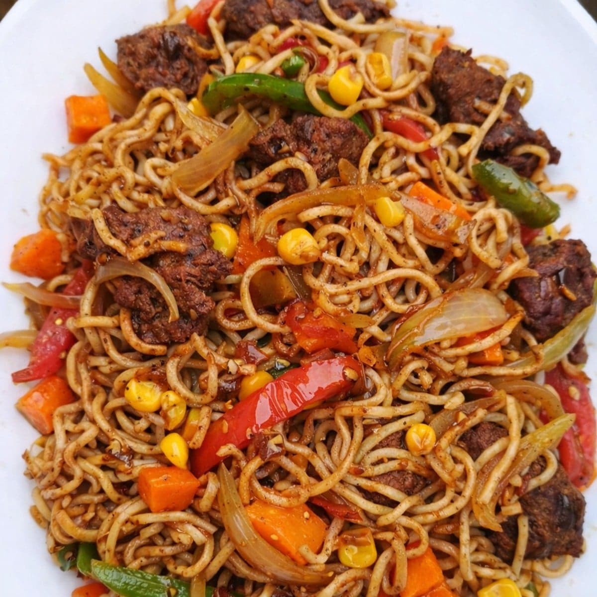 Nouilles sautées aux légumes à l’asiatique