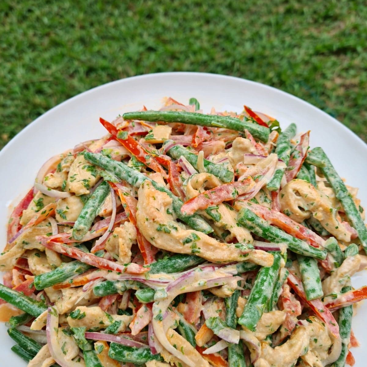 Salade de poulet aux légumes