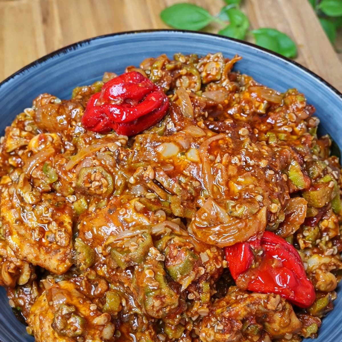 Sauce gombo à l’oignon : recette savoureuse