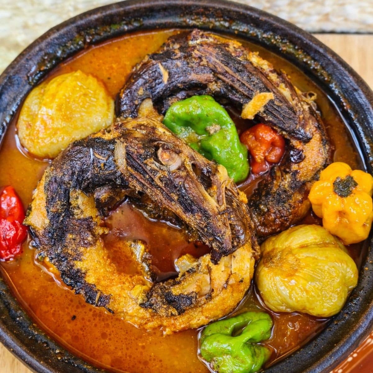 Fufu banane et sauce claire au poisson fumé