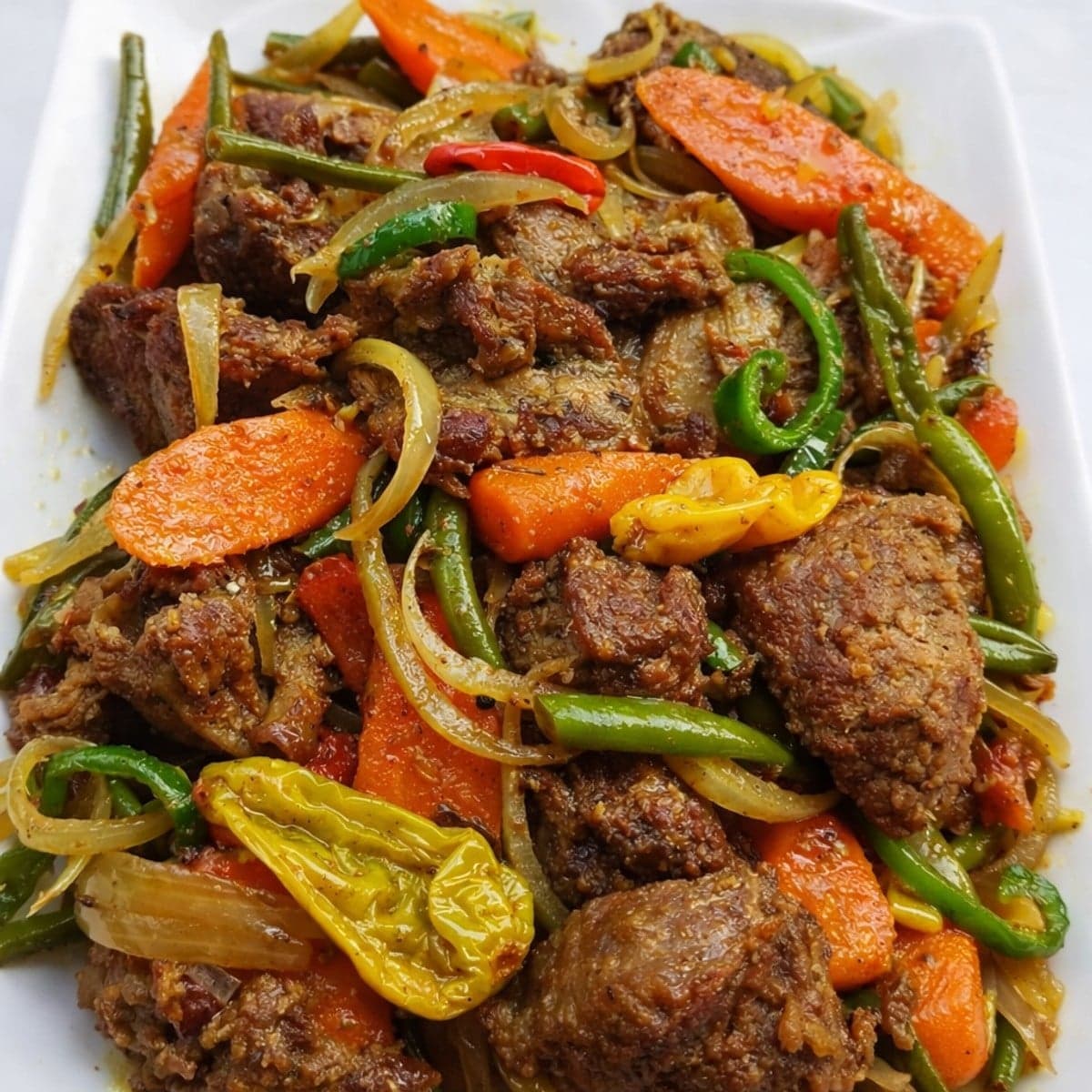 Un délicieux sauté de viande de mouton
