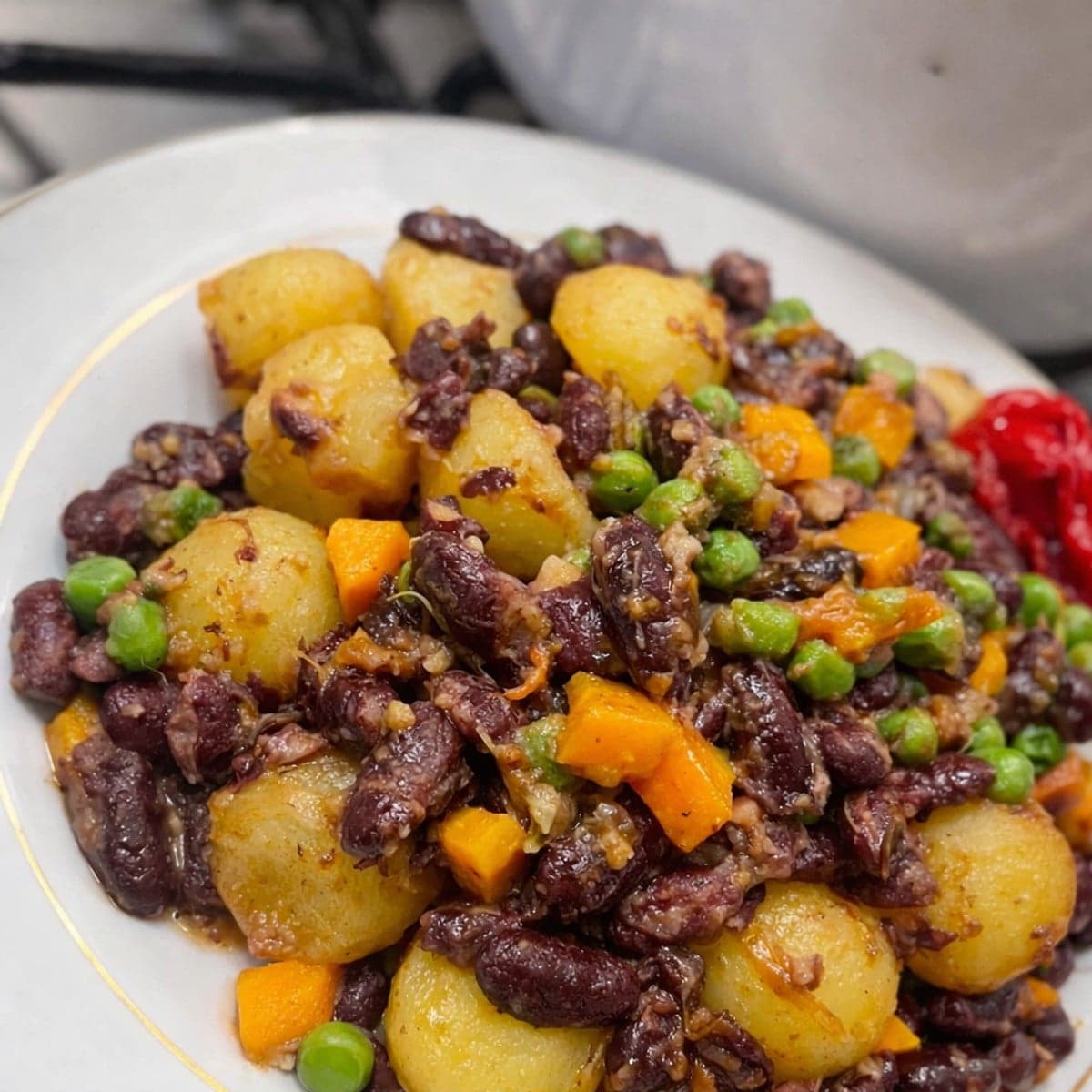 Haricots rouges et pommes de terre aux crevettes : recette