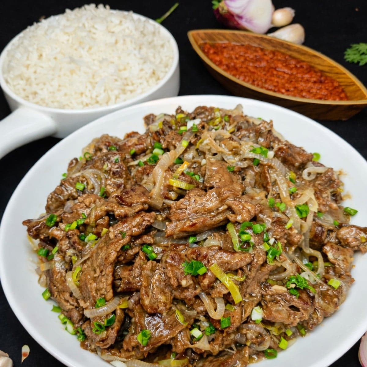 Sauté de Bœuf à la Sauce Soja et Épices by Lolo