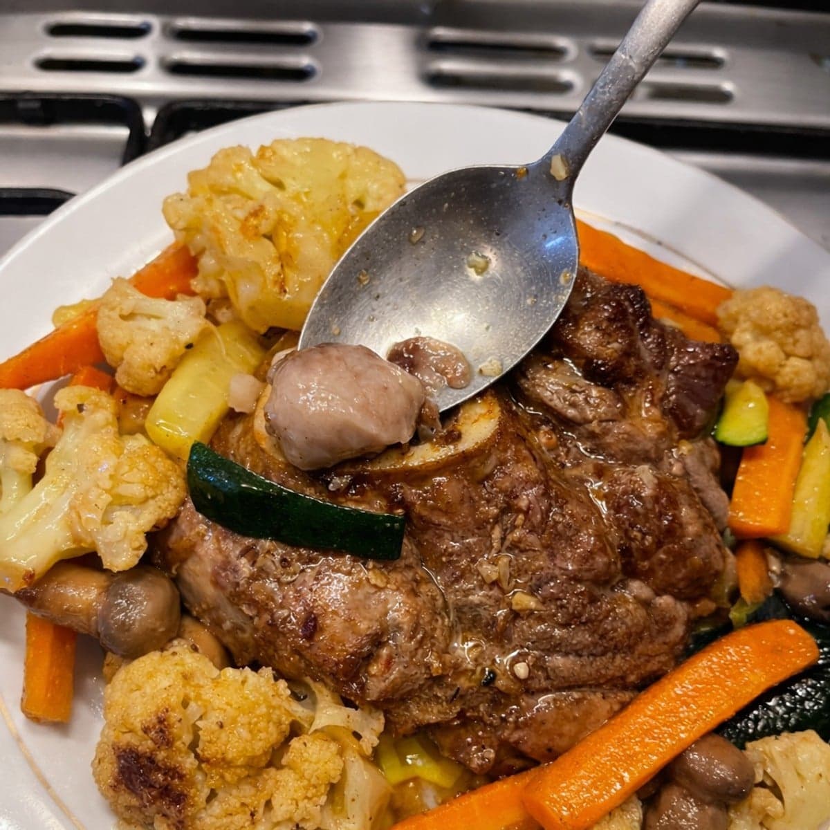 Wok de légumes et émincés de viande : recette savoureux