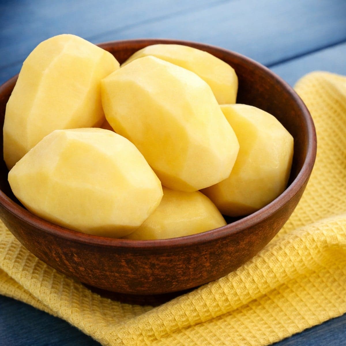 Comment Peler Facilement des Pommes de Terre : Astuces et Conseils Pratiques