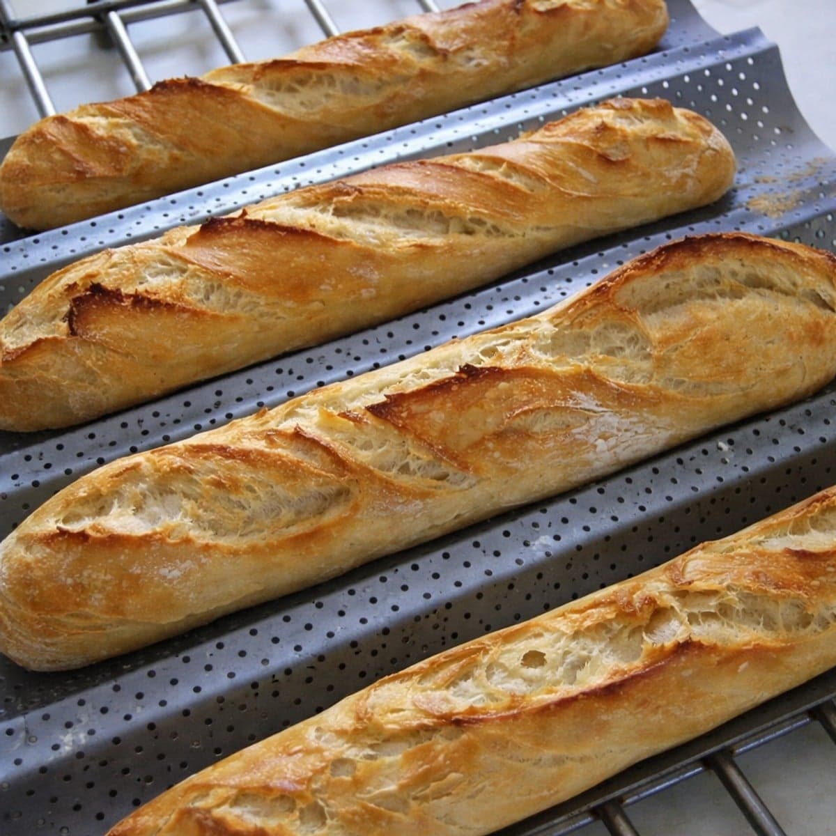 Baguettes Maison Croustillantes : Le Guide Ultime Sans Machine Ni Robot