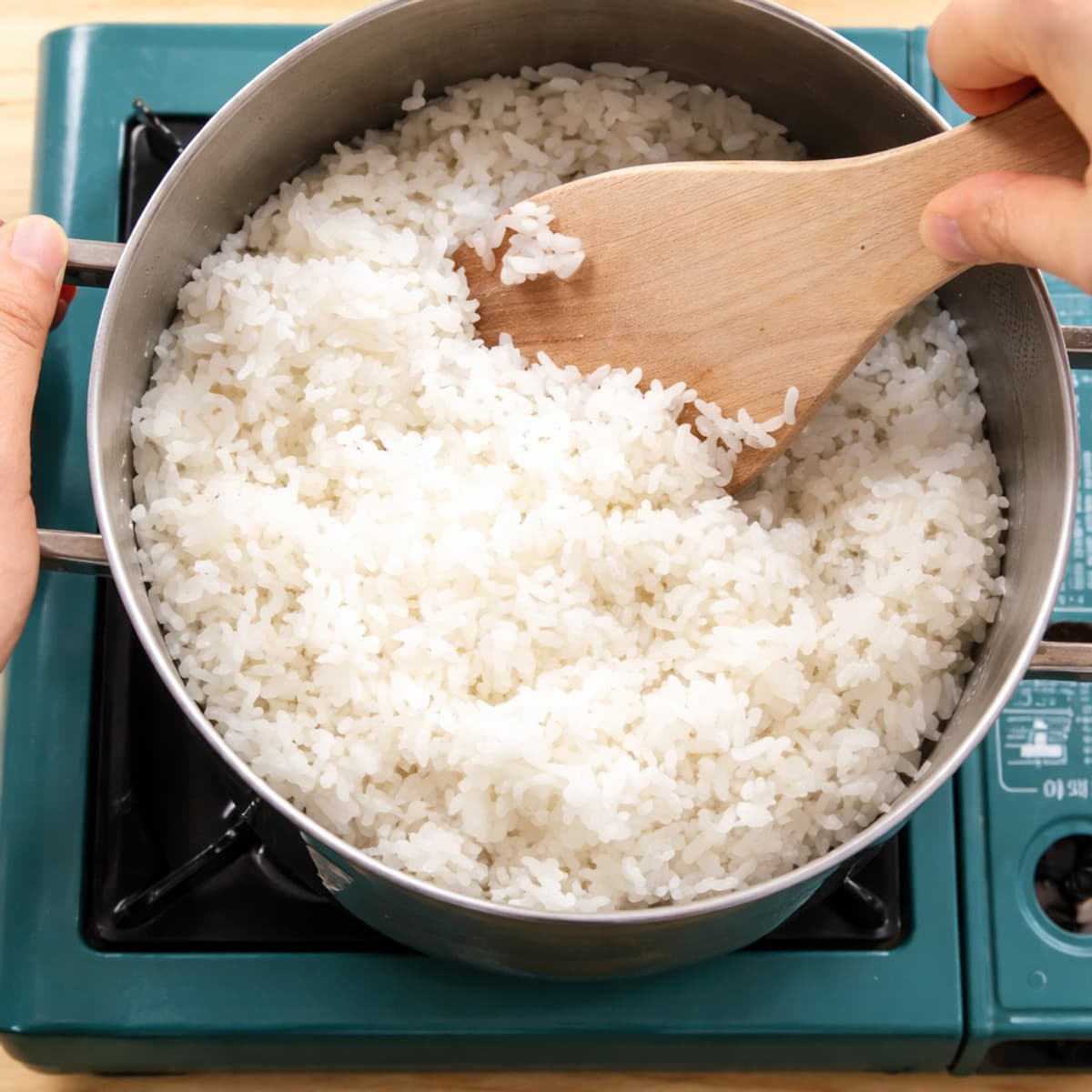 Riz Trop Cuit: 5 Astuces de Chef pour le Sauver et Éviter le Gâchis
