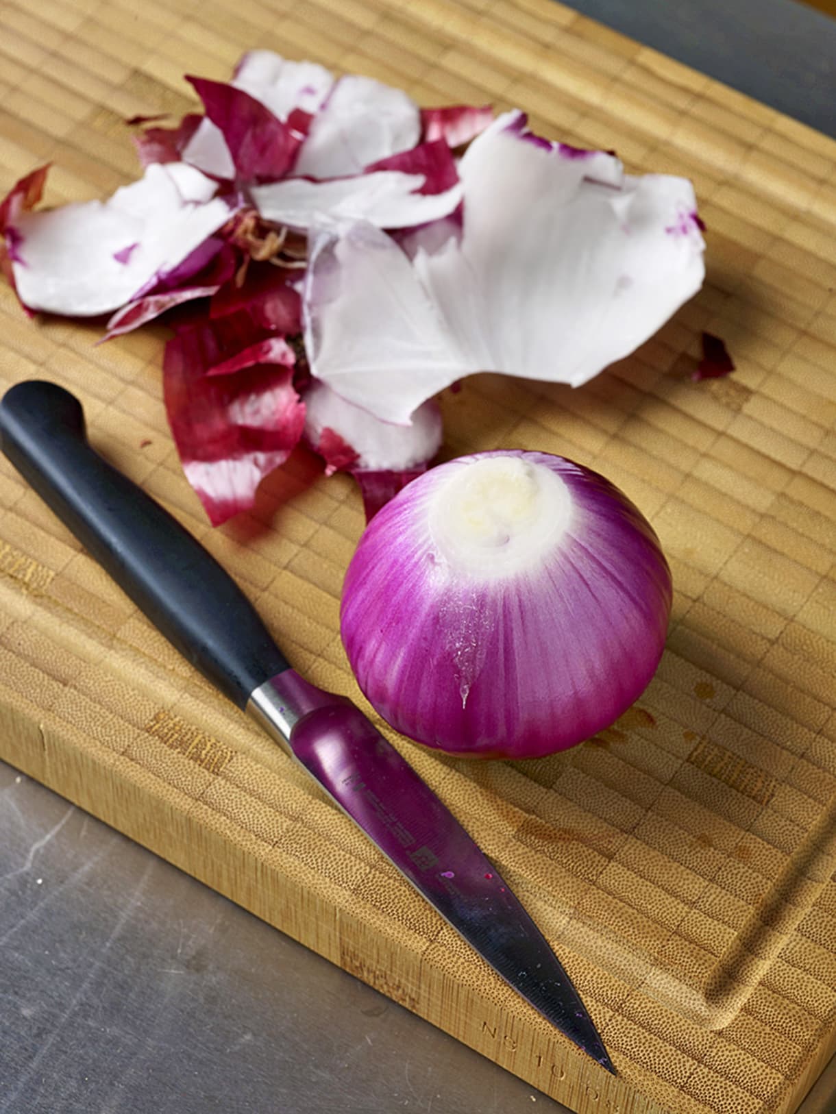 Comment hacher des oignons comme un chef?