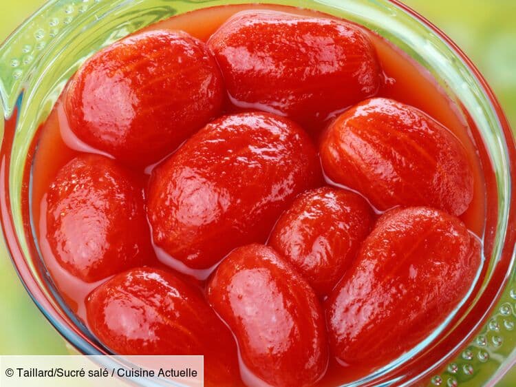 L&rsquo;astuce étonnante pour peler les tomates sans eau bouillante