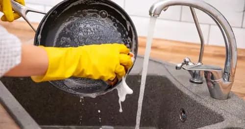 Erreurs de nettoyage à éviter : conseils cuisine