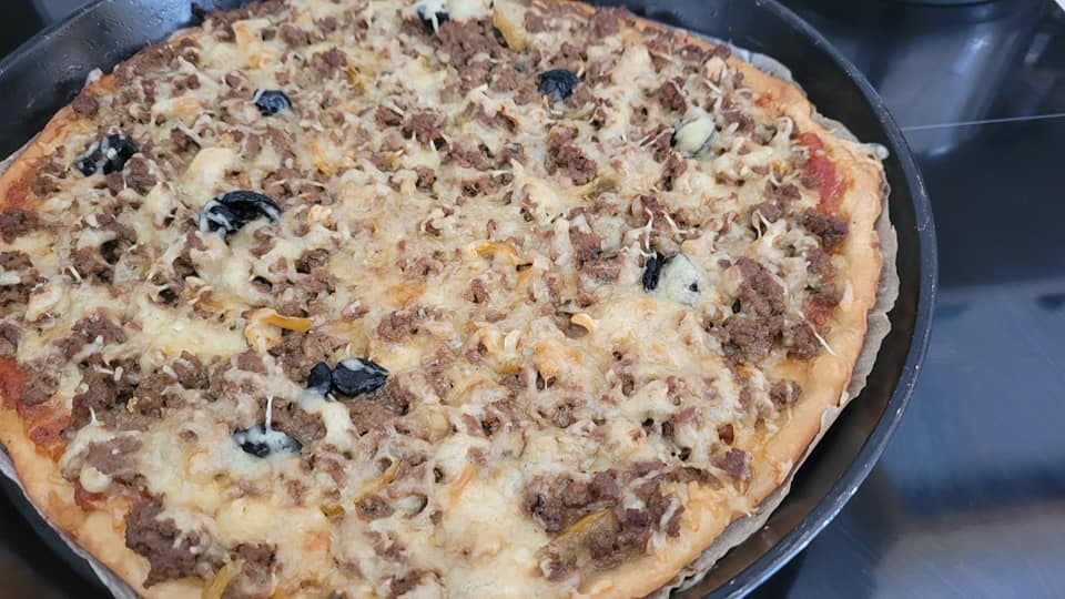Pizza à la viande hachée