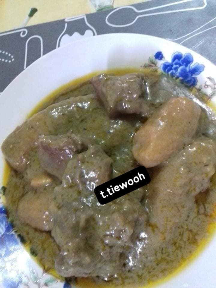 Kondre Spécial : Fondant de Plantains aux Épices Camerounaises