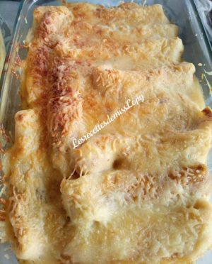Crêpes fourrées et gratinées au four
