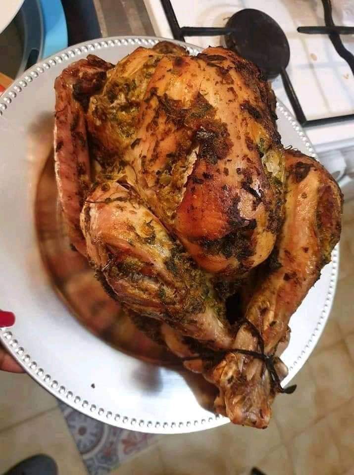Poulet braisé au four. Cuisine de Chez Nous