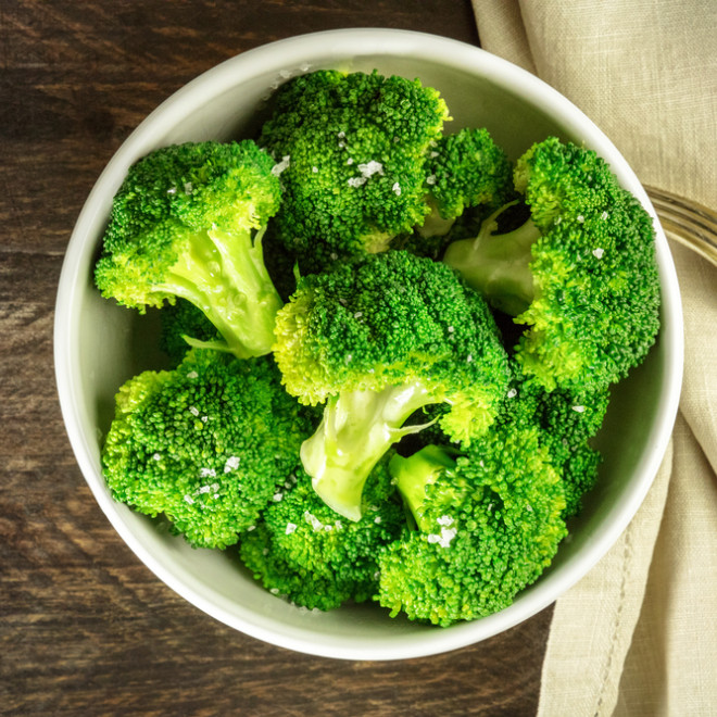 Conseils pour cuire un brocoli parfait à la vapeur. Cuisine de Chez Nous