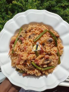 Riz aux légumes et lardons.