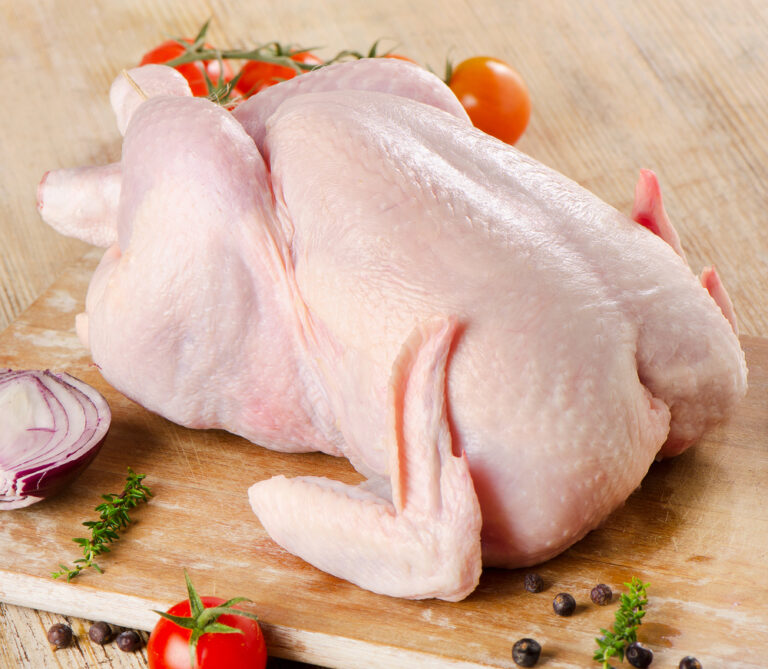 La façon saine de décongeler du poulet congelé avant la cuisson. Cuisine de Chez Nous