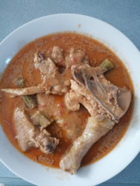 Sauce arachide au poulet