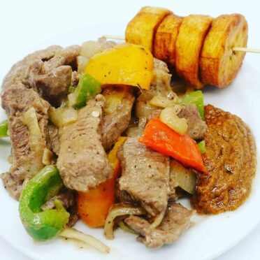 Emincé e boeuf sauté aux poivrons