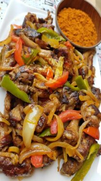 Choukouya de patte&cou de poulet à la poêle