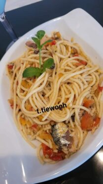 Spaghetti  sauté à la sardine