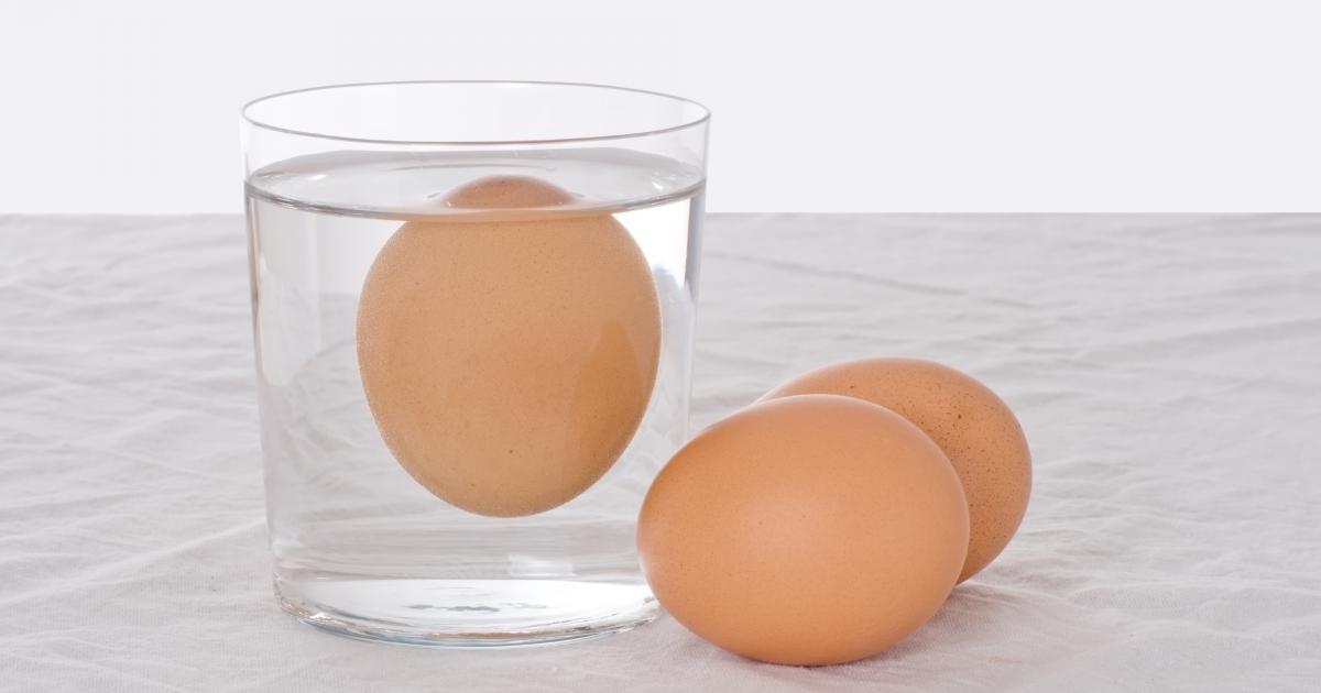 Comment savoir si un oeuf est périmé ou non ? Cuisine de Chez Nous