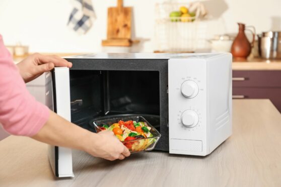 Les aliments à ne pas réchauffer au micro-ondes