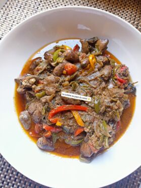 Abats de poulet sautés