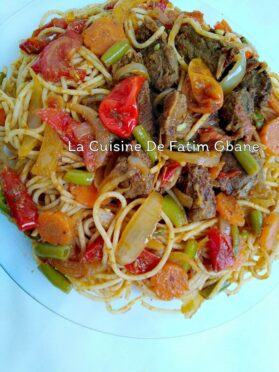 Des spaghettis à la viande de bœuf au légumes 😋😋