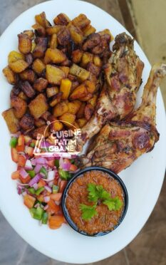 Du poulet braisé avec les meilleurs marinades de Ninie
