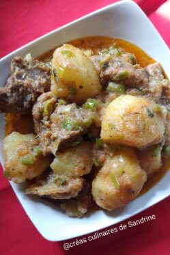 Du ragoût de pommes faite de façon basique et super bien assaisonné