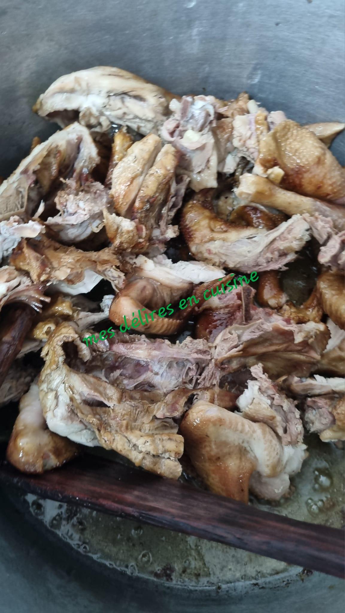 Délicieux Bouillon de Poulet Fumé aux Écrevisses et Pommes de Terre !